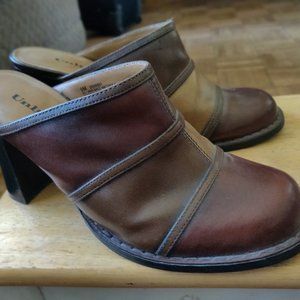 Women's  4 Inch Heeled Size 9 Leather Shoe Mule Unlisted